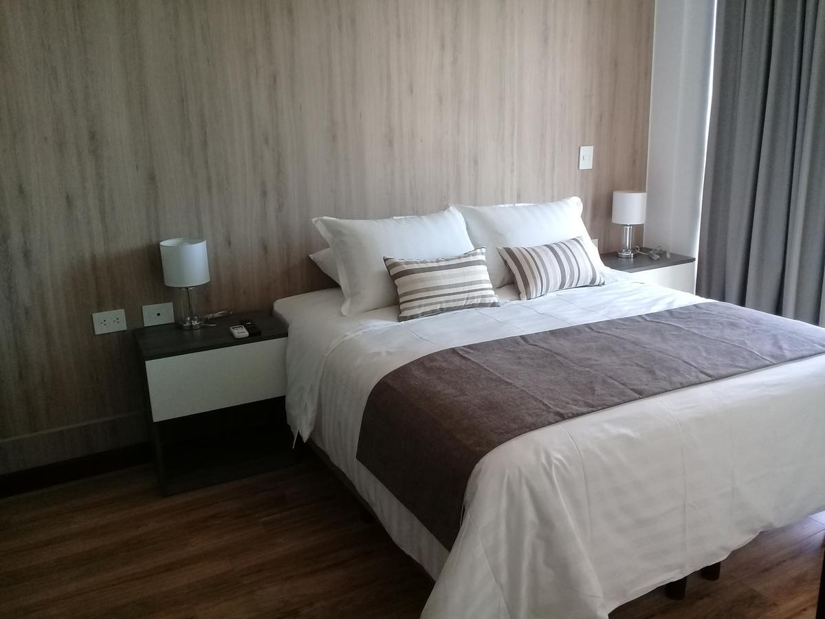 Urban Suites Apart Hotel Santa Cruz de La Sierra Exterior photo